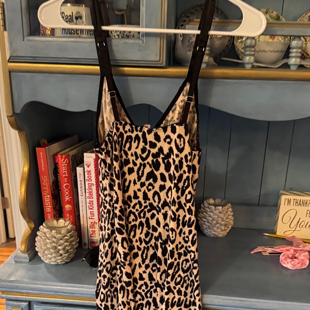Leopard Print Lace Trim Chemise - Picture 6 of 6